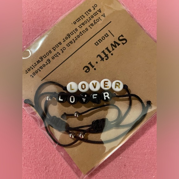 🩷 Swiftie Bracelet 🩷 Lover Lover 🩷 - Picture 2 of 2